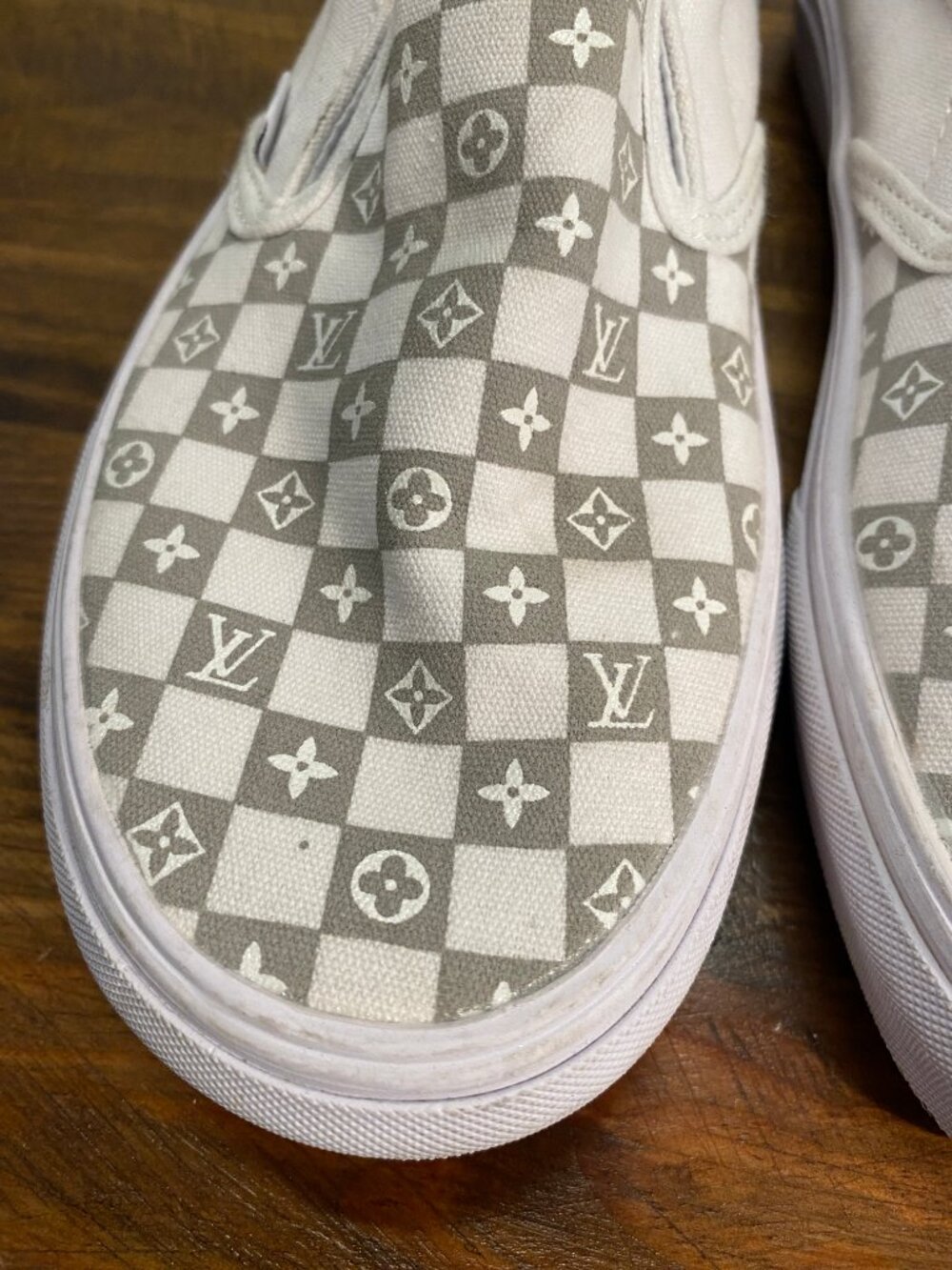 Vans - Classic Slip-On Custom Gray and White Checkerboard Shoes - Women's Size 7 - Picture 13 of 13
